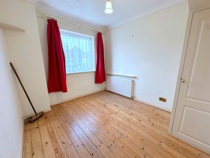 Richard Avenue- click for photo gallery